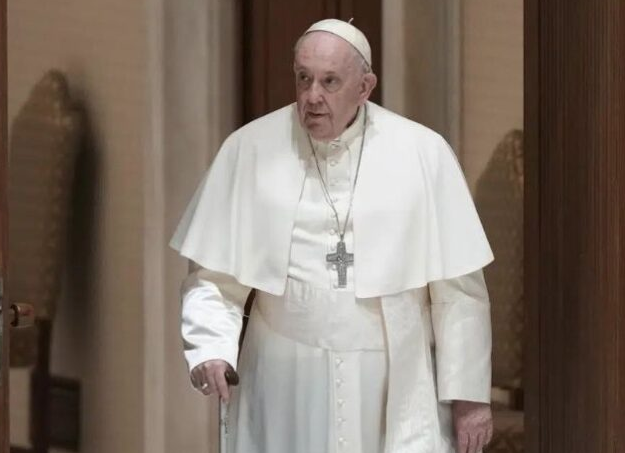 El Papa Francisco pide que se use la Inteligencia Artificial “al ...