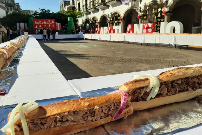 Viral: Preparan mega Rosca de Reyes en Zapotlanejo y será gratis
