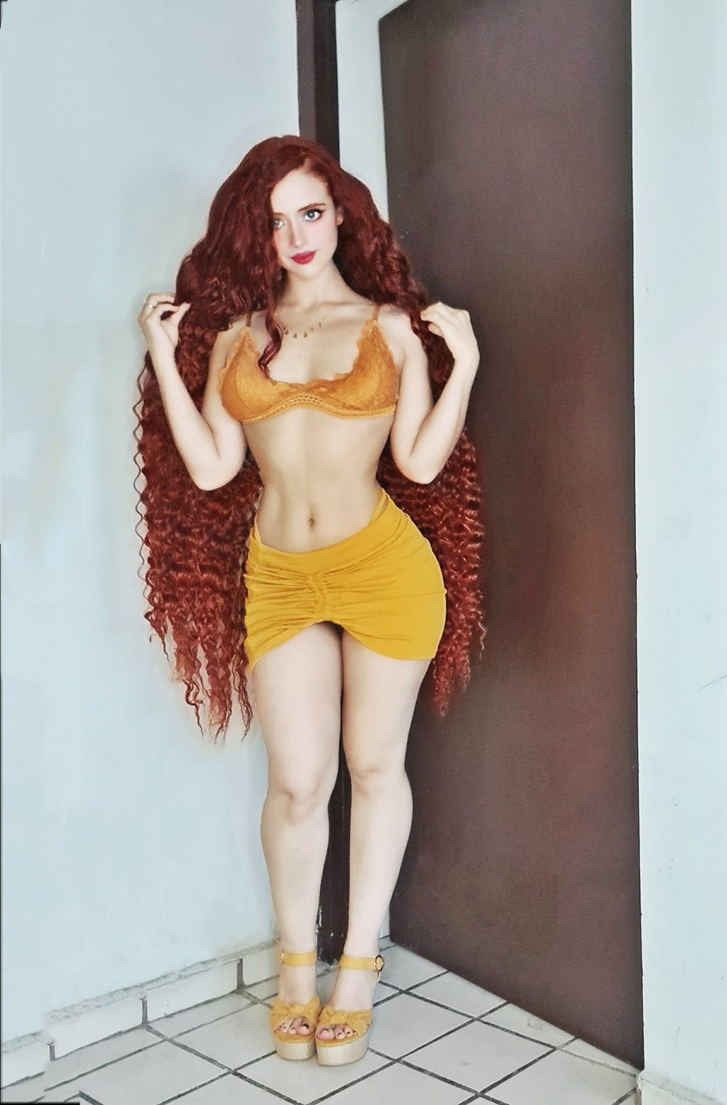 Bella Dueñas: Mira las fotos más sexys de la tiktoker peliroja