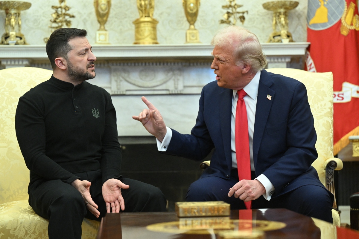 Donald Trump y Zelenski tienen tensa reunión en la Casa Blanca